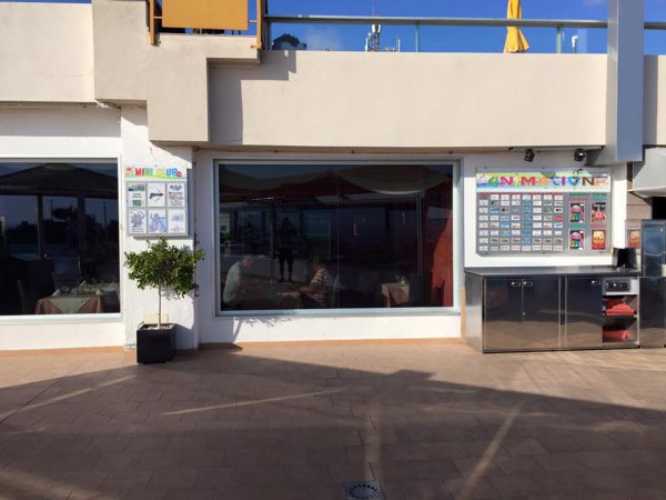 Acabado exterior del Hotel Riosol en Gran Canaria con lámina Prestige 40 3M