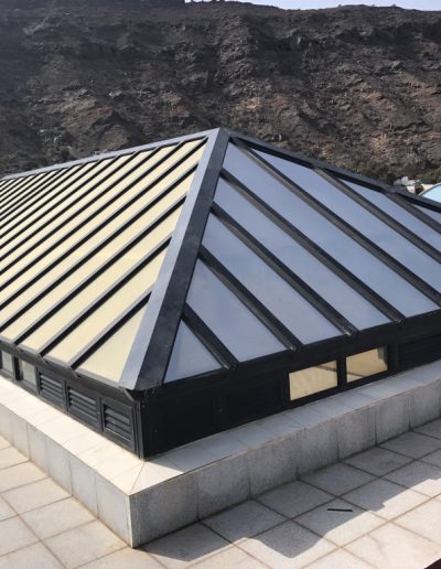 Protección solar de policarbonato para el Hotel Cordial Mogán playa en Canarias