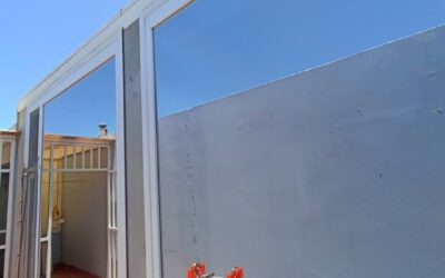 Láminas de control solar 3M para mejorar el bienestar térmico e incrementar el confort visual en empresas y viviendas.