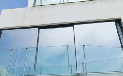 Instalación de láminas solares efecto espejo 3M Chalet en Taliarte Gran Canaria