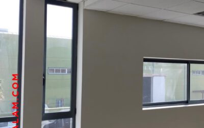 Instalación de láminas solares efecto espejo 3M Oficinas de REIXPAC en Gran Canaria